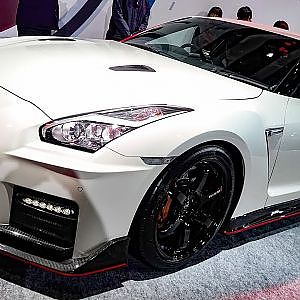 (4K)NISSAN GT-R NISMO 2018 Exterior Engineroom 日産GT-Rニスモ 外観・エンジンルーム - 東京オートサロン2018