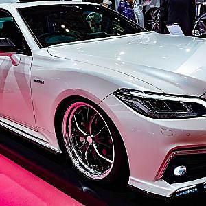 (4K)Mz speed TOYOTA CROWN bodykit Prussian Blue エムズスピード 新型クラウン エアロ - TOKYO AUTO SALON 2019