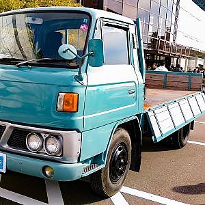 (HD)Mitsubishi Fuso Canter T200 昭和のトラック・三菱ふそうキャンターT200 - 名古屋オートトレンド2017