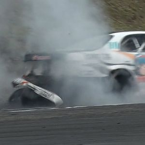 名阪NOW あのまんきさんがクラッシュ