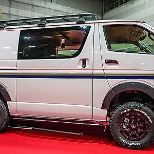 Karard TOYOTA HIACE offroad style ハイエース リフトアップスタイル - NAGOYA AUTO TREND 2021 オートトレンド2021